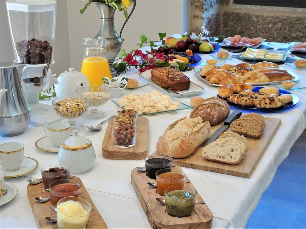 Quinta Da Roda Hotel - Conforto E Tranquilidade No Geres Cela  Экстерьер фото